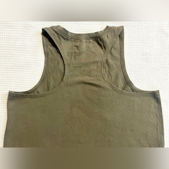 Hollister Women’s Olive Green Tank Top with Lace Hem Size XS - Picture 13 of 13